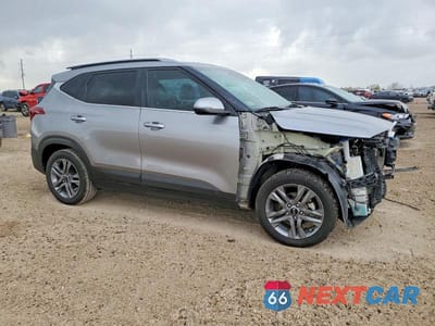 Czwarte zdjęcie samochodu z boku: 2021 KIA SELTOS S VIN:KNDEU2AA1M7173777 - miniatura