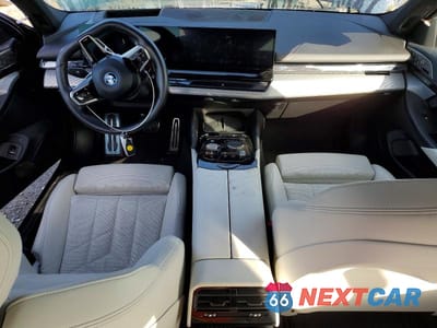 Zdjęcie 8 z 11 samochodu: 2024 BMW I5 EDRIVE 40 VIN:WBY33FK03RCP15661 - miniatura