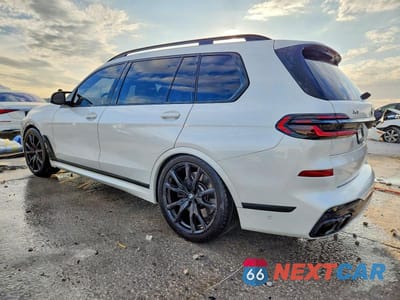 Drugie zdjęcie samochodu z przodu: 2025 BMW X7 M60I VIN:5UX33EM02S9X10235 - miniatura