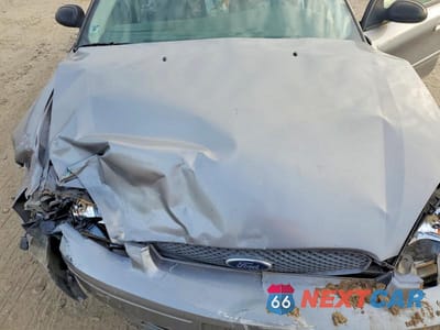 Zdjęcie 11 z 12 samochodu: 2006 FORD TAURUS SE VIN:1FAFP53U86A240536 - miniatura