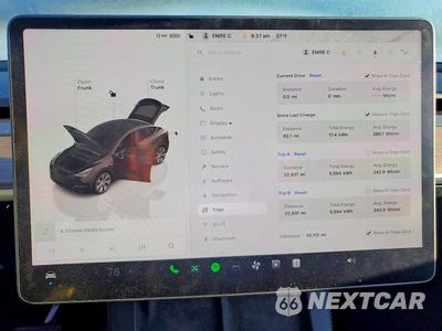 Zdjęcie 9 z 12 samochodu: 2024 TESLA MODEL Y VIN:7SAYGDED5RF091995 - miniatura