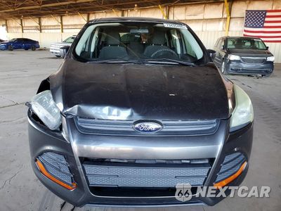 Piąte zdjęcie samochodu w środku: 2016 FORD ESCAPE S VIN:1FMCU0F77GUC28193 - miniatura