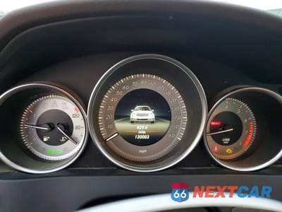 Zdjęcie 9 z 11 samochodu: 2014 MERCEDES-BENZ C 300 4MATIC VIN:WDDGF8AB3EA965034 - miniatura