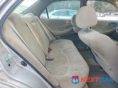 Zdjęcie 10 z 13 samochodu: 1998 HONDA ACCORD LX VIN:1HGCG5648WA207546 - miniatura