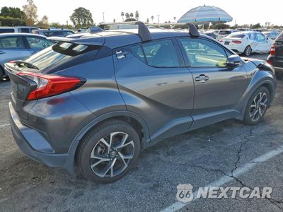 Trzecie zdjęcie samochodu z tyłu: 2020 TOYOTA C-HR XLE VIN:JTNKHMBX2L1066269 - miniatura