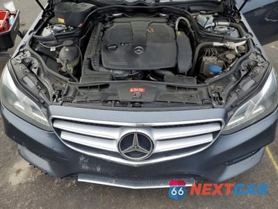 Zdjęcie 11 z 12 samochodu: 2014 MERCEDES-BENZ E 350 VIN:WDDHF5KB6EA892002 - miniatura