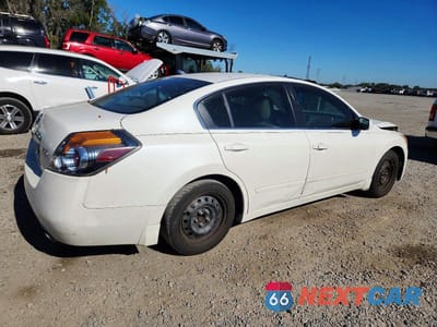 Trzecie zdjęcie samochodu z tyłu: 2012 NISSAN ALTIMA BASE VIN:1N4AL2APXCN555957 - miniatura