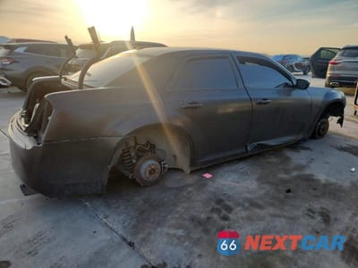 Trzecie zdjęcie samochodu z tyłu: 2011 CHRYSLER 300C VIN:2C3CA6CT6BH522895 - miniatura