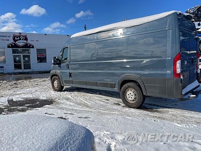 Trzecie zdjęcie samochodu z tyłu: 2019 RAM PROMASTER 3500 3500 HIGH VIN:3C6URVJG1KE555332 - miniatura