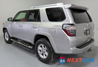 Czwarte zdjęcie samochodu z boku: 2016 TOYOTA 4RUNNER SR5 VIN:JTEZU5JR4G5121970 - miniatura