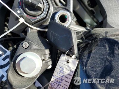 Zdjęcie 8 z 9 samochodu: 2025 KAWASAKI EX500 A VIN:ML5EXGJ16SDA72525 - miniatura