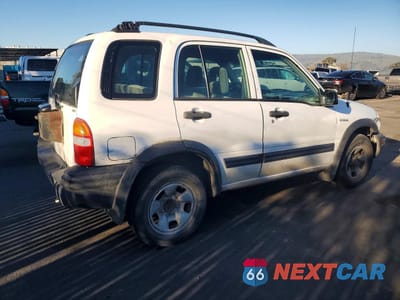 Trzecie zdjęcie samochodu z tyłu: 2004 SUZUKI VITARA LX VIN:2S3TD62V046100952 - miniatura