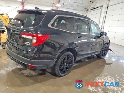 Trzecie zdjęcie samochodu z tyłu: 2022 HONDA PILOT SE VIN:5FNYF6H25NB006718 - miniatura