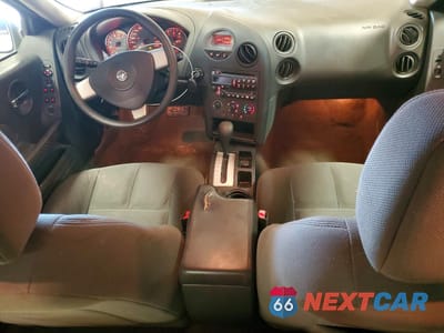 Zdjęcie 8 z 13 samochodu: 2005 PONTIAC GRAND PRIX VIN:2G2WP522051261078 - miniatura