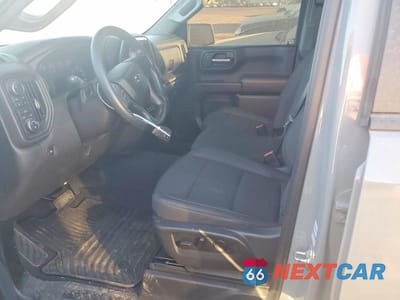 Zdjęcie 7 z 12 samochodu: 2025 CHEVROLET SILVERADO K1500 TRAIL BOSS CUSTOM VIN:3GCPKCEK3SG167682 - miniatura