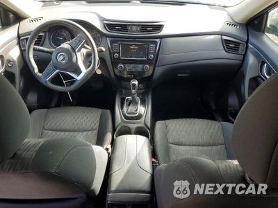 Zdjęcie 8 z 14 samochodu: 2018 NISSAN ROGUE S VIN:5N1AT2MVXJC784289 - miniatura