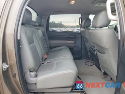 Zdjęcie 10 z 12 samochodu: 2011 TOYOTA TUNDRA CREWMAX SR5 VIN:5TFEY5F19BX114181 - miniatura