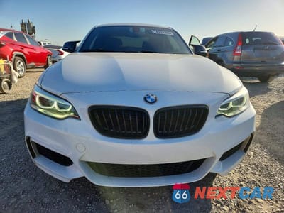 Piąte zdjęcie samochodu w środku: 2015 BMW 228 I SULEV VIN:WBA1F9C53FVW98465 - miniatura