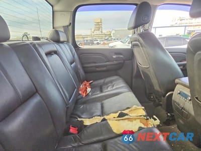 Zdjęcie 10 z 11 samochodu: 2008 GMC NEW SIERRA C1500 DENALI VIN:2GTEC638081181411 - miniatura