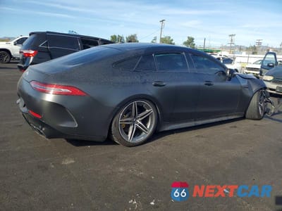 Trzecie zdjęcie samochodu z tyłu: 2019 MERCEDES-BENZ AMG GT 63 S VIN:WDD7X8KB7KA001799 - miniatura
