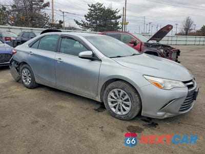 Czwarte zdjęcie samochodu z boku: 2015 TOYOTA CAMRY VIN:4T4BF1FK7FR508779 - miniatura