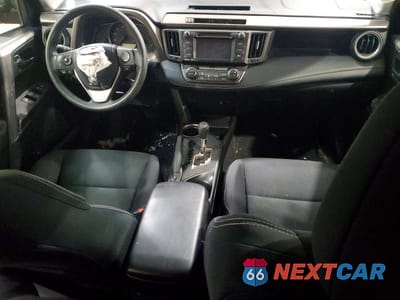 Zdjęcie 8 z 12 samochodu: 2014 TOYOTA RAV4 XLE VIN:JTMRFREV3ED079808 - miniatura