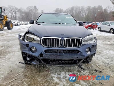 Piąte zdjęcie samochodu w środku: 2015 BMW X6 XDRIVE50I VIN:5UXKU6C53F0F93869 - miniatura