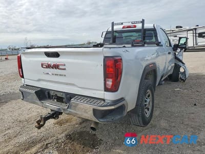 Trzecie zdjęcie samochodu z tyłu: 2022 GMC SIERRA K2500 HEAVY DUTY VIN:1GT39LE72NF275755 - miniatura