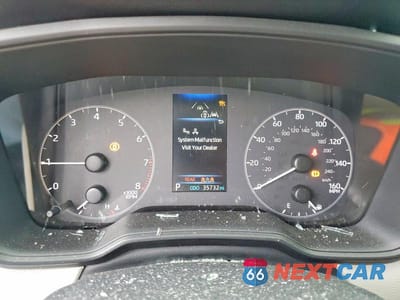 Zdjęcie 9 z 12 samochodu: 2023 TOYOTA COROLLA CROSS LE VIN:7MUCAAAG6PV038938 - miniatura