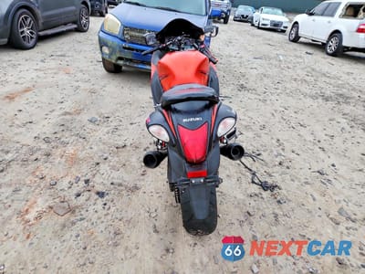 Czwarte zdjęcie samochodu z boku: 2008 SUZUKI GSX1300 R VIN:JS1GX72AX82108449 - miniatura