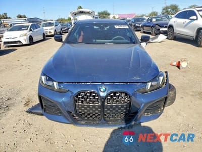 Piąte zdjęcie samochodu w środku: 2025 BMW 430I VIN:WBA43DA05SCS92208 - miniatura