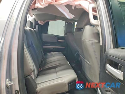 Zdjęcie 10 z 12 samochodu: 2018 TOYOTA TUNDRA DOUBLE CAB LIMITED VIN:5TFBY5F16JX693129 - miniatura