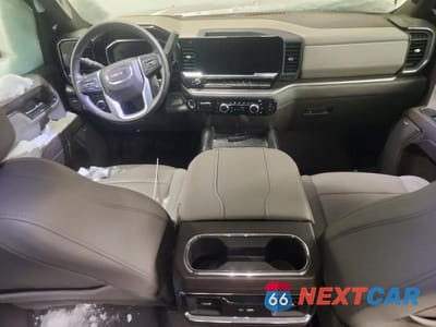 Zdjęcie 8 z 13 samochodu: 2024 GMC SIERRA K2500 SLT VIN:1GT49NE73RF166713 - miniatura