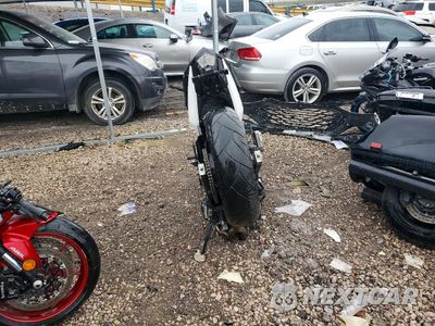 Czwarte zdjęcie samochodu z boku: 2009 YAMAHA FZ6 R VIN:JYARJ18E49A000354 - miniatura