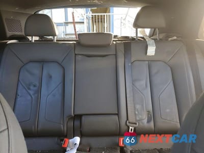 Zdjęcie 10 z 14 samochodu: 2020 AUDI Q3 PREMIUM VIN:WA1AECF3XL1022721 - miniatura