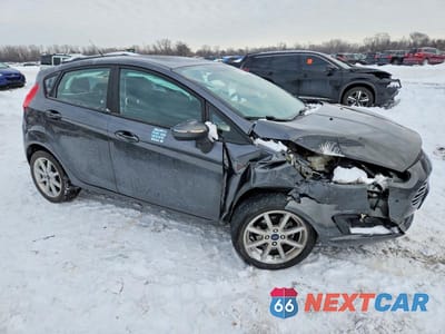 Czwarte zdjęcie samochodu z boku: 2019 FORD FIESTA SE VIN:3FADP4EJ3KM134173 - miniatura