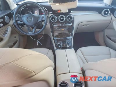 Zdjęcie 8 z 13 samochodu: 2019 MERCEDES-BENZ GLC 300 4MATIC VIN:WDC0G4KB0KV130796 - miniatura