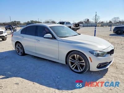 Czwarte zdjęcie samochodu z boku: 2018 BMW 330E VIN:WBA8E1C55JA159669 - miniatura