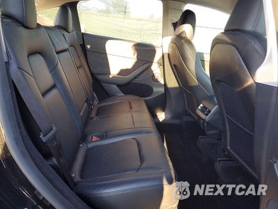 Zdjęcie 10 z 12 samochodu: 2024 TESLA MODEL Y VIN:7SAYGDED5RF091995 - miniatura