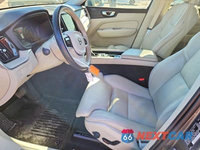 Zdjęcie 7 z 13 samochodu: 2021 VOLVO XC60 T5 INSCRIPTION VIN:YV4102DL2M1685619 - miniatura