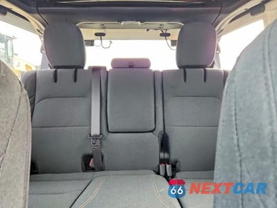 Zdjęcie 10 z 13 samochodu: 2024 JEEP WRANGLER 4XE VIN:1C4RJXN61RW202088 - miniatura