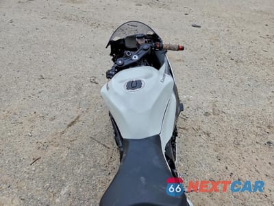 Zdjęcie 6 z 9 samochodu: 2025 KAWASAKI ZX636 K VIN:JKBZXJK12SA008716 - miniatura