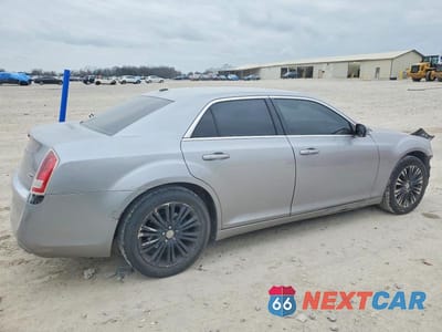 Trzecie zdjęcie samochodu z tyłu: 2014 CHRYSLER 300 VIN:2C3CCARG9EH136466 - miniatura