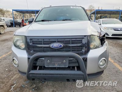 Piąte zdjęcie samochodu w środku: 2010 FORD ESCAPE XLT VIN:1FMCU9DG9AKA80316 - miniatura