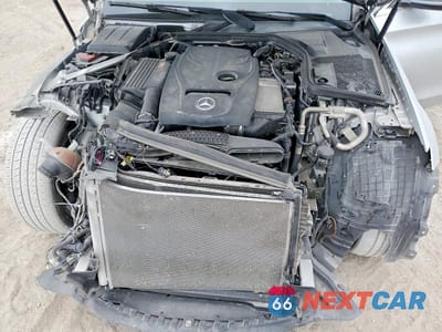 Zdjęcie 11 z 12 samochodu: 2017 MERCEDES-BENZ C 300 VIN:55SWF4JB9HU194717 - miniatura