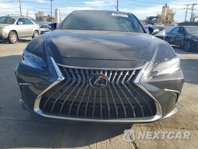 Piąte zdjęcie samochodu w środku: 2025 LEXUS ES 300H BASE VIN:58ADA1C12SU057132 - miniatura