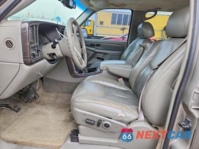 Zdjęcie 7 z 12 samochodu: 2003 GMC YUKON XL DENALI VIN:1GKFK66U13J273405 - miniatura