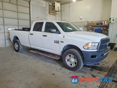 Czwarte zdjęcie samochodu z boku: 2014 RAM 2500 ST VIN:3C6UR5HJ5EG260504 - miniatura