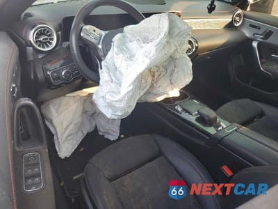 Zdjęcie 8 z 13 samochodu: 2020 MERCEDES-BENZ CLA 250 4MATIC VIN:W1K5J4HB2LN086716 - miniatura