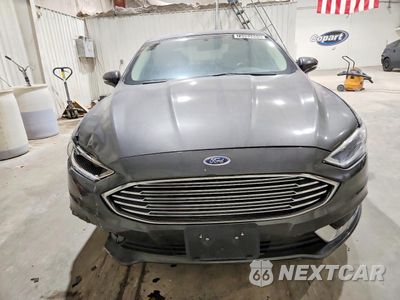 Piąte zdjęcie samochodu w środku: 2018 FORD FUSION SE VIN:3FA6P0HD3JR109718 - miniatura
